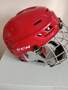 Hráčská helma CCM TACKS 310 M SR - 3
