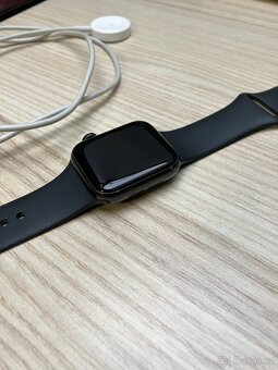 Apple Watch series 6 40 mm - 3