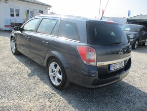 OPEL ASTRA 1,6i 85kw LPG COSMO bez koroze 2008 - 3