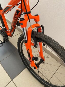 Specialized Hotrock 24 Rezervace - 3