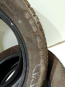 19" PNEU – 235/50/R19 – ZIMNÍ - značky NOKIAN - 3