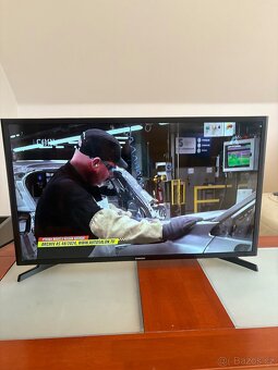 Smart TV Samsung UE32J5200 - 3