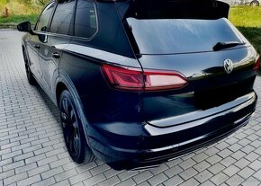 Volkswagen Touareg 3.0TDI 210KW,R-Line,BLACK,1.MA nafta - 3