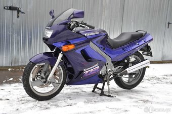 Kawasaki ZZR 250 - 3