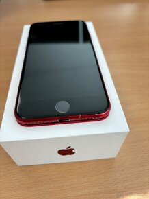 Prodám iPhone SE 2020 (PRODUCT) RED 64GB - 3