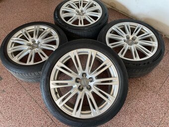 Originální Alu kola Audi 5x112 r20 letní pneu 4mm - 3