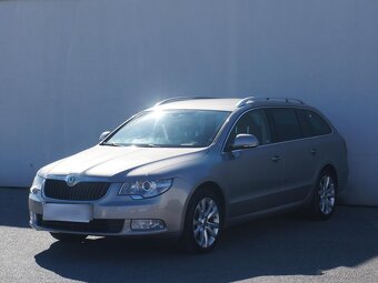 Škoda Superb II 2.0 TDi ,  103 kW nafta, 2010 - 3