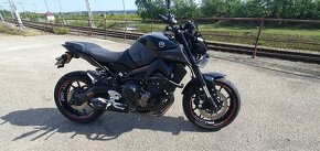 Yamaha MT 09 Black - 3