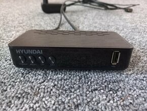 Set-top box Hyundai DVBT 230 PVR černý - 3