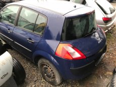 Renault Megane 2 1,5DCI 60kW 2004 kratky - díly - 3