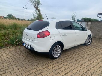 Fiat Bravo 1.6 JTD 66 KW rok výroby 2011 - 3