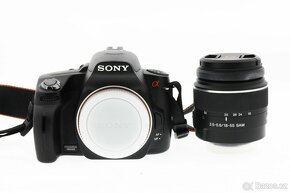 Zrcadlovka Sony a390 + 18-55mm + příslušenství - 3