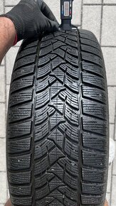 Superb - 17" Triton + zimní 215/55 R17 Dunlop 6-7mm - 3