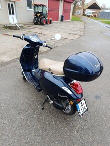 Vespa primavera 50 2T - 3