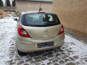 Opel Corsa D 1.216V Easytronic - 3