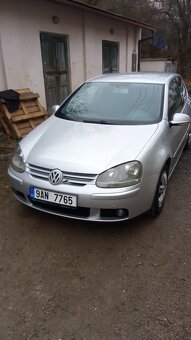 VW Golf 5 1.6 FSI  Rok 2006  6 kvalt  STK do 06/2026 - 3