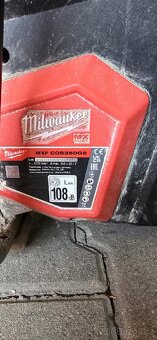 Použitá rozbrušovačka Milwaukee MX 350 druhé generace - 3