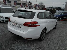 PEUGEOT 308 1,2 PureTech 96KW SW AUTOMAT  1.MAJITEL  DPH - 3