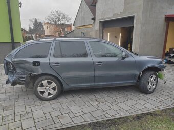 Škoda Octavia 2 facelift 1.6 tdi Díly. - 3