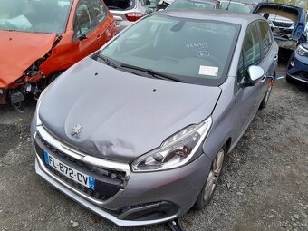 Peugeot 208 1,2 VTI-15TKM  - 3