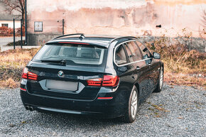 BMW F11 530D, 180kW, řada 5 Touring, tmavě modrá - 3