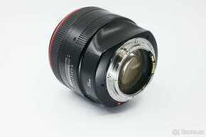 Canon EF 85mm f/1.2L II USM - 3