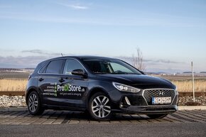 Hyundai i30 1.6 CRDi - 3