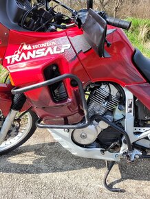 Honda XL 600 V Transalp - 3