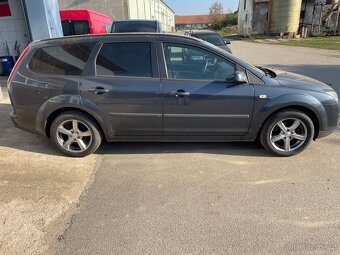 Ford Focus Combi 1,8 Benzin - 3