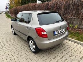 Škoda Fabia ll 1.2i dobrá výbava - 3