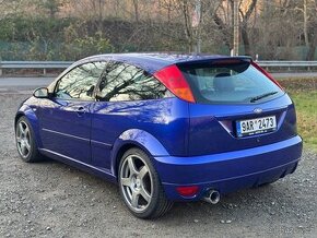 Ford Focus RS mk1 - 3