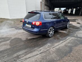 Volkswagen  Passat combi 2.0 TDI 103Kw - 3