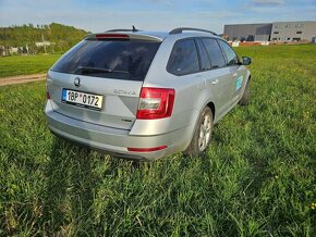 Škoda Octavia 1,4 Tsi CNG dálniční známka na 1 rok - 3