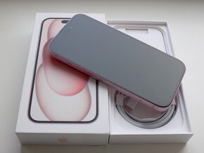 APPLE iPhone 15 128GB Pink - ZÁRUKA - TOP STAV - 3