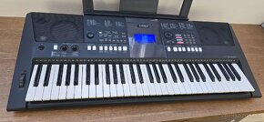 Klavesy Yamaha PSR 423 (413) - 3