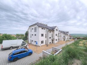 Prodej, nový apartmán 3+kk s dvěma lodžiemi, obec Zaječí - 3