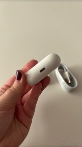 Apple AirPods Pro 1 magsafe - 3