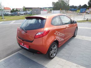 Mazda 2 1.5i GTA 16V Coupé Sport, 76 kW, Klima - 3