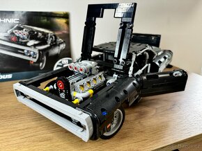 LEGO® Technic 42111 Domův Dodge Charger - 3