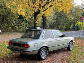 BMW 320/6 E21 - 3