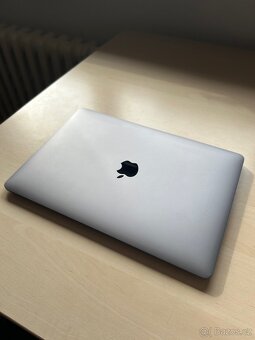 MacBook Air 13" M1 CZ Vesmírně Šedý 2020 - 3