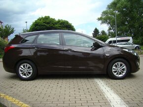 Hyundai i30 1.6CRDi ČR SERVISNÍ KNIHA 143724 km - 3