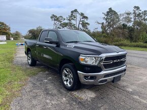 Dodge RAM 1500 5.7 BigHorn 4x4 Quad Cab - 3