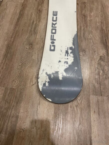 Snowboard G-Force - 3