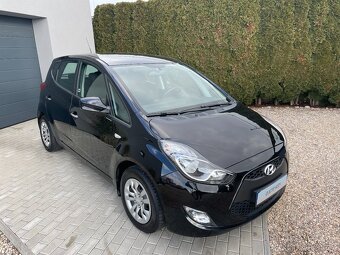 Hyundai ix20 1.4 CVVT 66KW Trikolor, Servisní kniha - 3