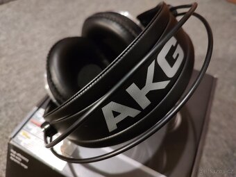 AKG K271 MKII Studio Headphones - 3