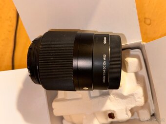 30mm F1.4 DC DN - 3