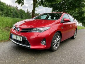 TOYOTAAURIS HYBRID ROK 2014 1.MAJ. NAJETO 133000 KM - 3