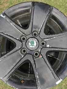 El kola 5x112 r16 skoda - 3