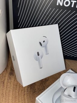 Apple AirPods 4 generace - 3